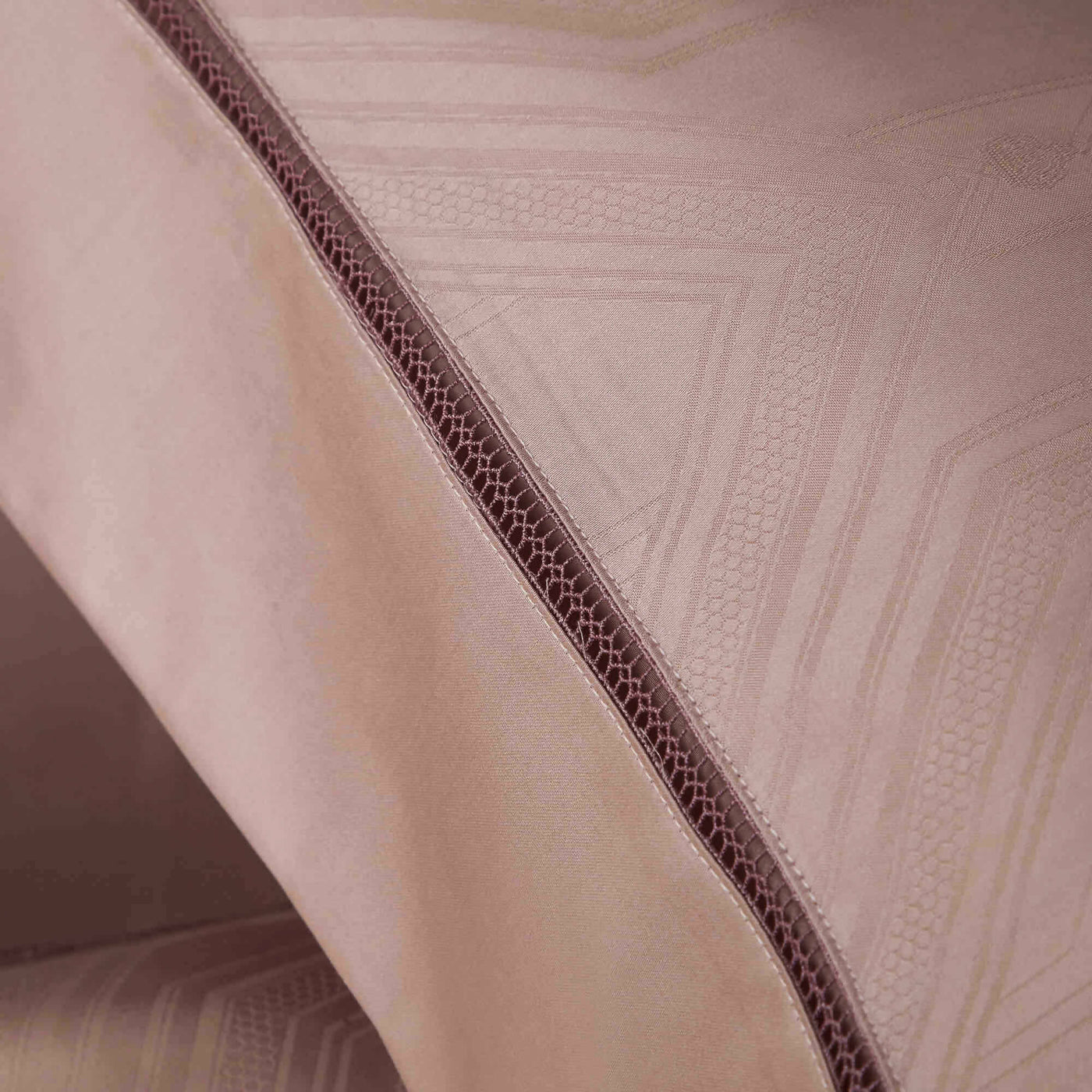 Luxury pink geometric-jacquard cotton bedroom bedding set