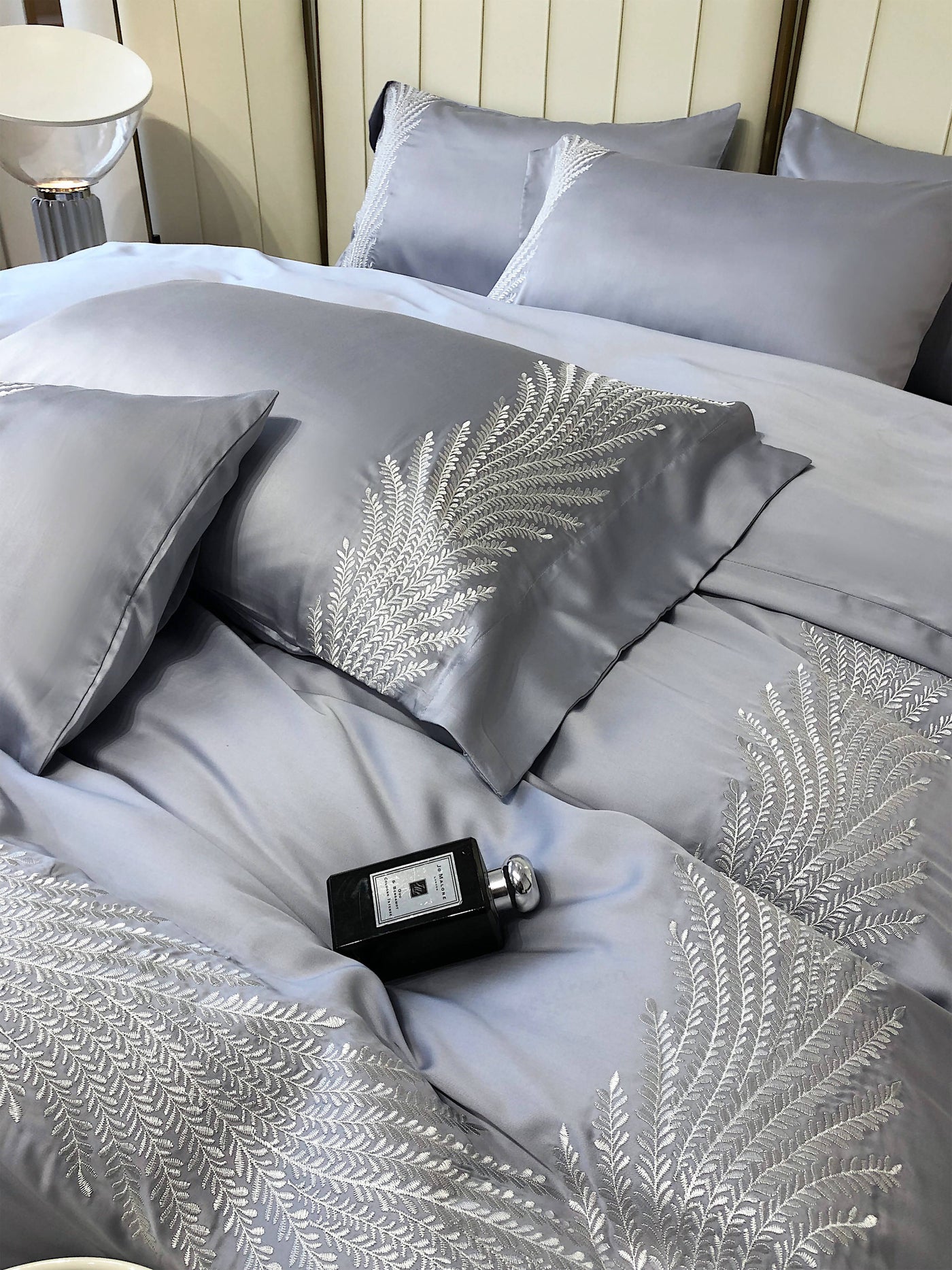 Santos Silky High-End Cotton Embroidery Bedding Set